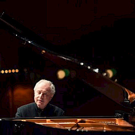 (c) Tibor Pluto/Alte Oper Frankfurt