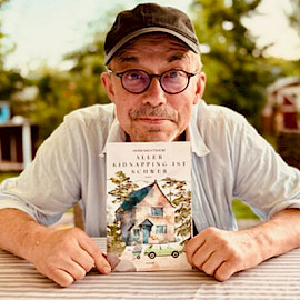 (c) Henni Nachtsheim